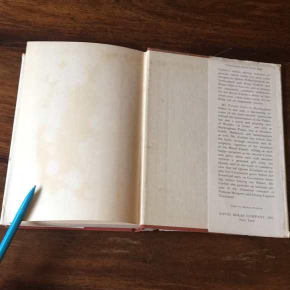 Vintage Book My Twenty Years in Buckingham Palace FJ F.J. Corbitt Hardcover 1956 - Picture 11 of 16